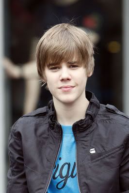 2011 Justin Bieber Wallpapers normal_144.jpg